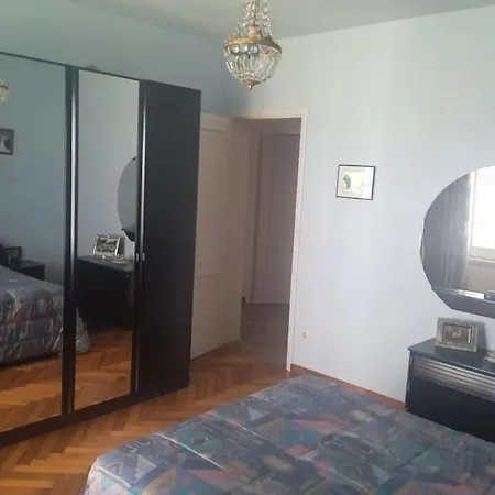 La Maison D Abelleira Entera
