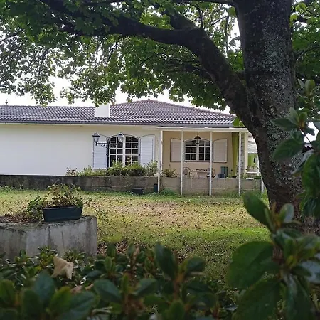 La Maison D Abelleira Entera Сasa de vacaciones *