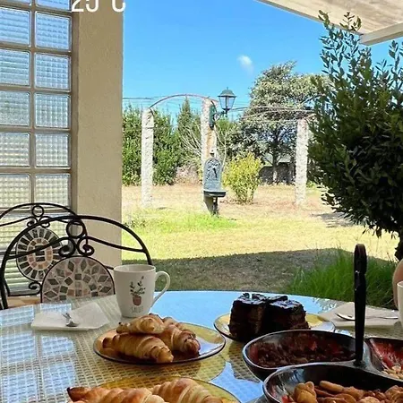 La Maison D Abelleira Entera Сasa de vacaciones Ponteareas